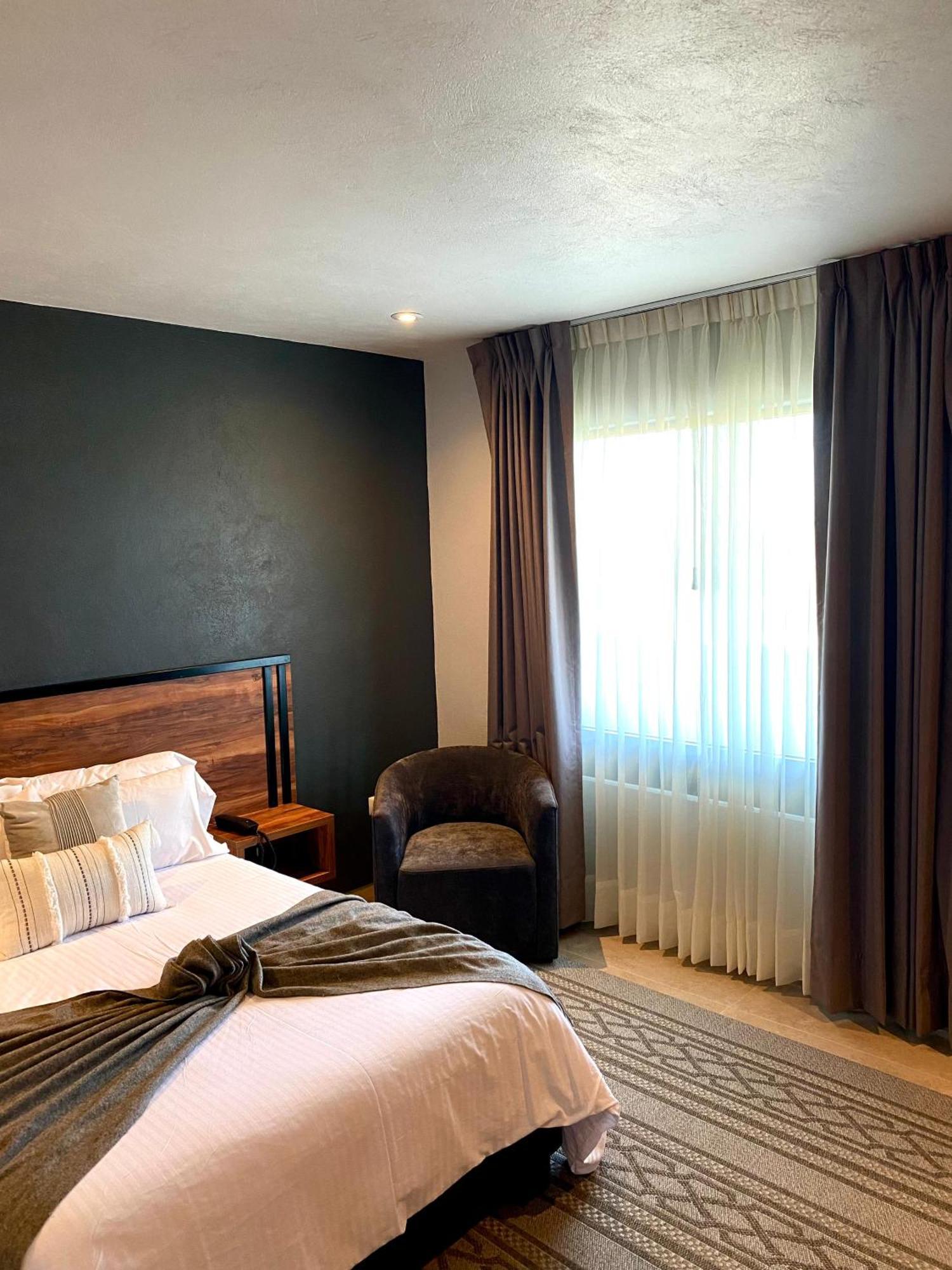 Hotel Mina Real 마테우알라 외부 사진